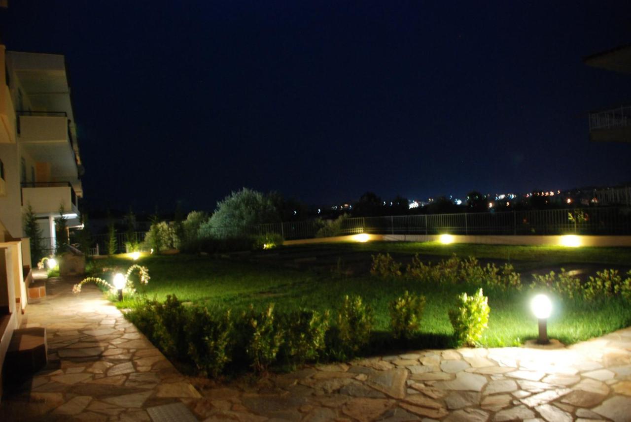 Alexandros Maisonettes & Apartments Nea Moudania Zewnętrze zdjęcie